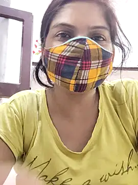 Snapshot of illay_love chatting on 09.17.25 illay love online show from 09.17.25