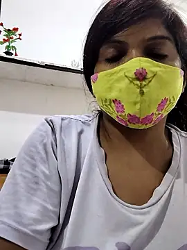 Snapshot of illay_love chatting on 09.20.25 illay love online show from 09.20.25