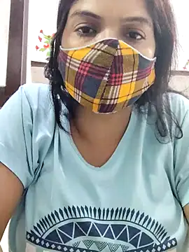 Snapshot of illay_love chatting on 09.22.25 illay love online show from 09.22.25