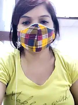 Snapshot of illay_love chatting on 09.23.25 illay love online show from 09.23.25