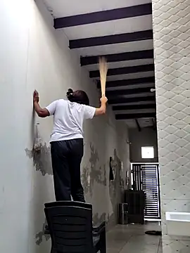 Snapshot of illay_love chatting on 10.13.25 illay love online show from 10.13.25