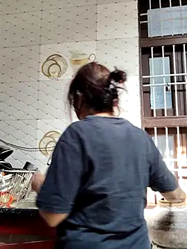 Snapshot of illay_love chatting on 11.04.25 illay love online show from 11.04.25