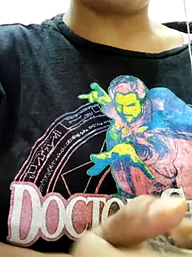 Snapshot of illay_love chatting on 11.25.25 illay love online show from 11.25.25