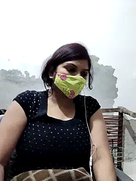 Snapshot of illay_love chatting on 11.25.25 illay love online show from 11.25.25