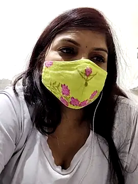 Snapshot of illay_love chatting on 12.01.25 illay love online show from 12.01.25