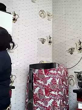 illay love online show from 01.10.26