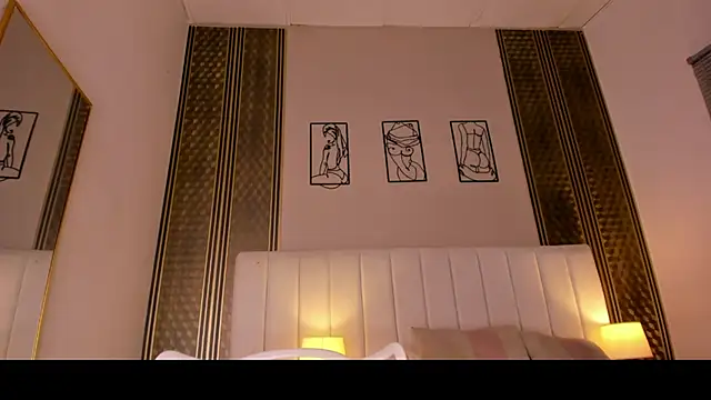 zoe sky  online show from 04.22.26