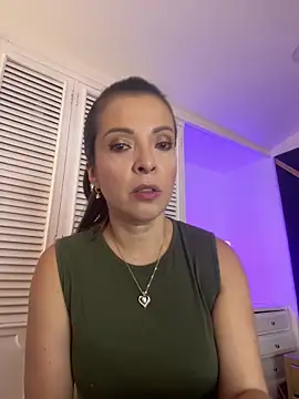 Snapshot of Adel_Nesbiit chatting on 06.16.26 Adel Nesbiit online show from 06.16.26