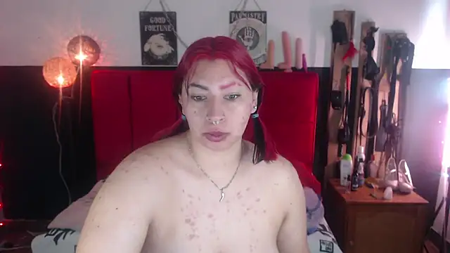 Snapshot of Lava_Vulcain chatting on 01.04.25 Lava Vulcain online show from 01.04.25