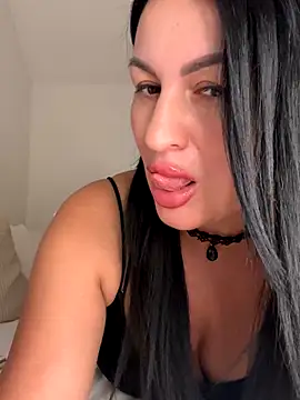 Snapshot of Helena7077 chatting on 10.23.25 Helena7077 online show from 10.23.25