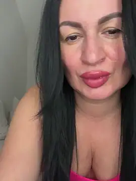 Snapshot of Helena7077 chatting on 01.31.26 Helena7077 online show from 01.31.26