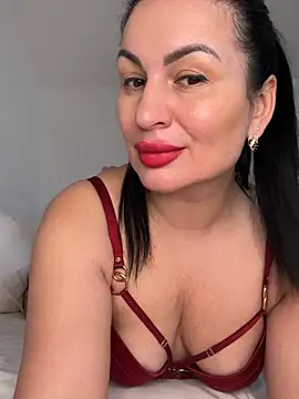 Snapshot of Helena7077 chatting on 03.10.26 Helena7077 online show from 03.10.26