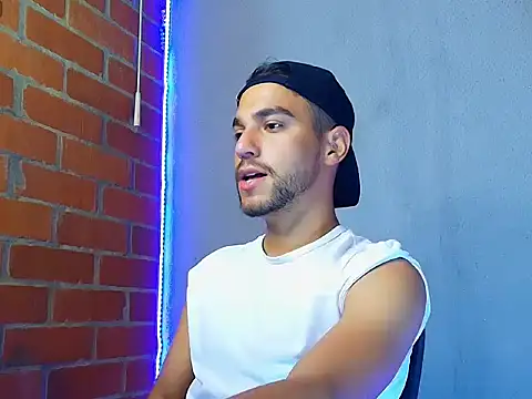 Leandro valenzuela online show from 10.23.25