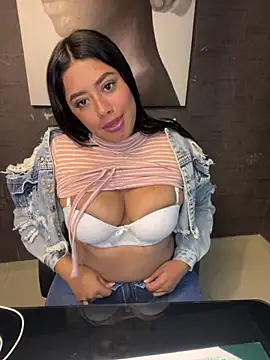 ElaaPerez online show from 09.19.25