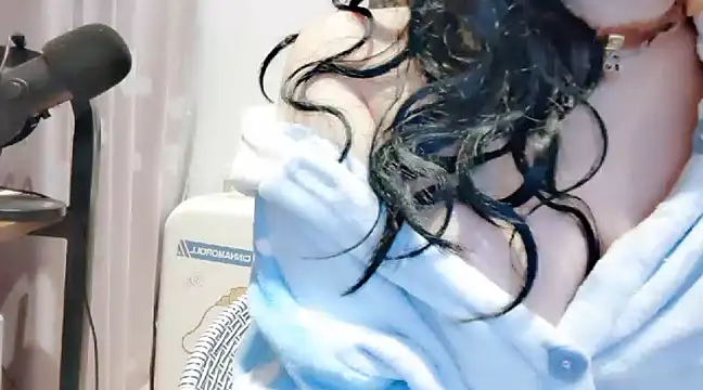 Snapshot of arena1357 chatting on 02.06.25 arena1357 online show from 02.06.25