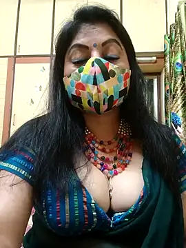 Snapshot of Ratna-777 chatting on 02.01.25 Ratna-777 online show from 02.01.25