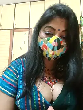 Snapshot of Ratna-777 chatting on 02.01.25 Ratna-777 online show from 02.01.25