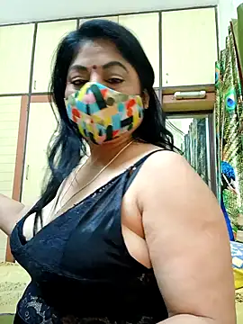 Snapshot of Ratna-777 chatting on 03.02.25 Ratna-777 online show from 03.02.25