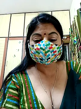 Snapshot of Ratna-777 chatting on 03.11.25 Ratna-777 online show from 03.11.25