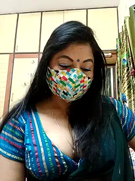 Snapshot of Ratna-777 chatting on 03.15.25 Ratna-777 online show from 03.15.25