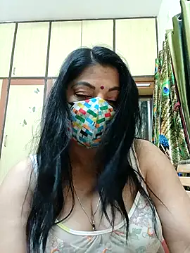 Snapshot of Ratna-777 chatting on 03.22.25 Ratna-777 online show from 03.22.25