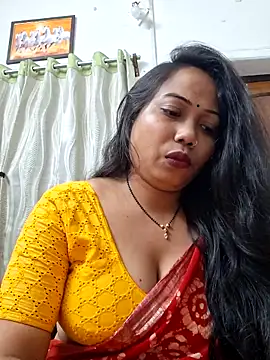 Snapshot of DREAM_GIRL-30 chatting on 11.06.25 DREAM GIRL-30 online show from 11.06.25