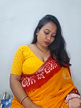 Snapshot of DREAM_GIRL-30 chatting on 11.16.25 DREAM GIRL-30 online show from 11.16.25