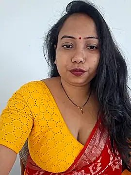 Snapshot of DREAM_GIRL-30 chatting on 11.21.25 DREAM GIRL-30 online show from 11.21.25