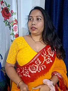 Snapshot of DREAM_GIRL-30 chatting on 11.21.25 DREAM GIRL-30 online show from 11.21.25