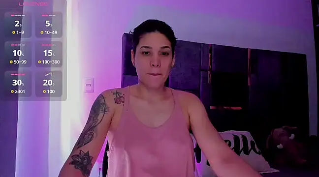 Charlee pink online show from 03.19.25