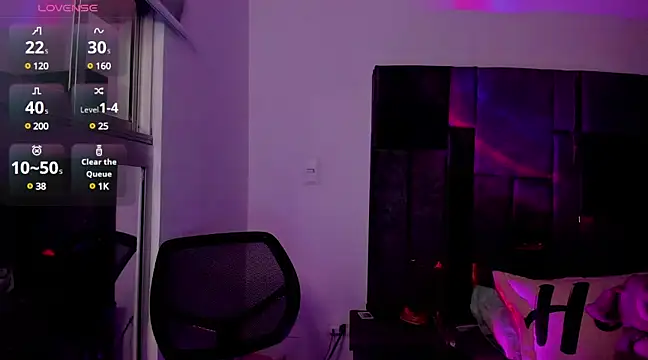 Charlee pink online show from 03.21.25