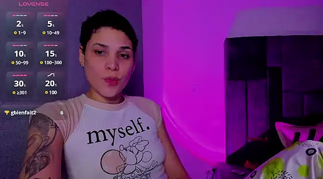 Charlee pink online show from 03.22.25