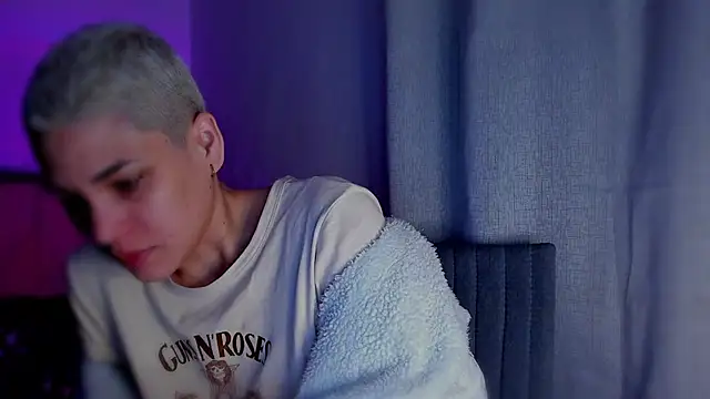 Charlee pink online show from 02.22.26