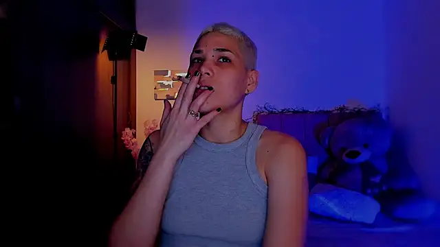 Charlee pink online show from 03.03.26