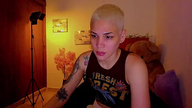 Charlee pink online show from 04.21.26