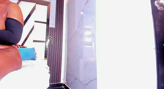 lola hornei online show from 11.08.25