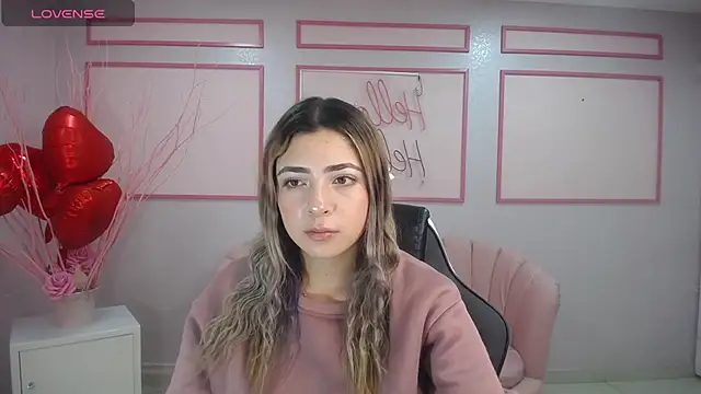 Snapshot of channel_blonde_a chatting on 02.10.25 channel blonde a online show from 02.10.25