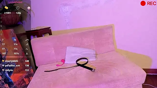 Snapshot of Nicholasrodrii chatting on 12.16.24 Nicholasrodrii online show from 12.16.24