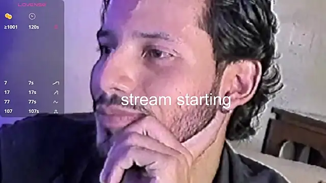 Snapshot of Nicholasrodrii chatting on 01.08.25 Nicholasrodrii online show from 01.08.25