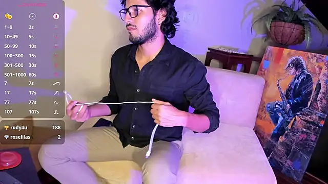 Snapshot of Nicholasrodrii chatting on 01.15.25 Nicholasrodrii online show from 01.15.25