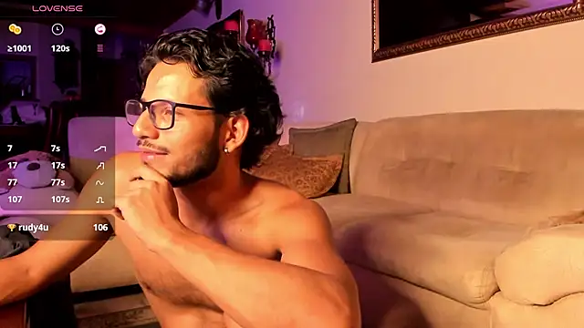 Snapshot of Nicholasrodrii chatting on 01.31.25 Nicholasrodrii online show from 01.31.25