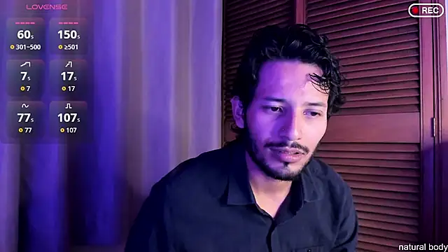 Snapshot of Nicholasrodrii chatting on 10.08.25 Nicholasrodrii online show from 10.08.25