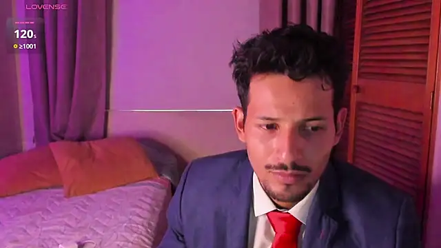 Snapshot of Nicholasrodrii chatting on 02.20.26 Nicholasrodrii online show from 02.20.26