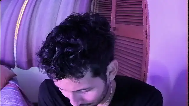 Snapshot of Nicholasrodrii chatting on 02.25.26 Nicholasrodrii online show from 02.25.26