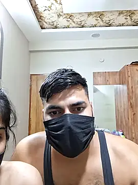 Snapshot of aaliya_bhattt chatting on 11.04.25 aaliya bhattt online show from 11.04.25