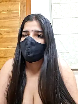 Snapshot of aaliya_bhattt chatting on 11.14.25 aaliya bhattt online show from 11.14.25