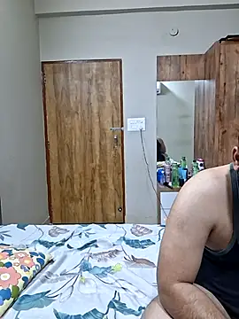 Snapshot of aaliya_bhattt chatting on 03.13.26 aaliya bhattt online show from 03.13.26