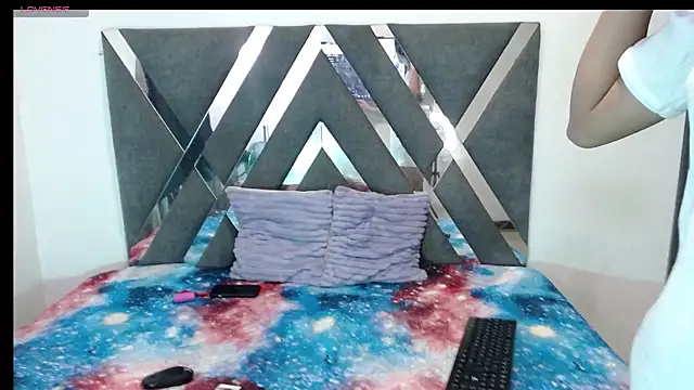 Lunawillis online show from 03.07.25