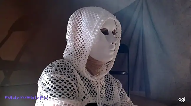 madcrumblepie online show from 01.21.25