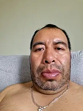 Snapshot of Piter1022 chatting on 02.16.25 Piter1022 online show from 02.16.25